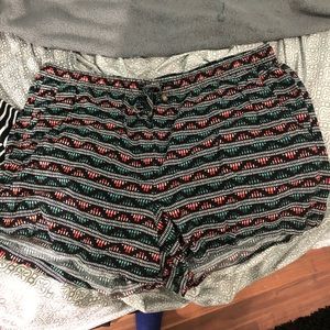 old navy flowy shorts